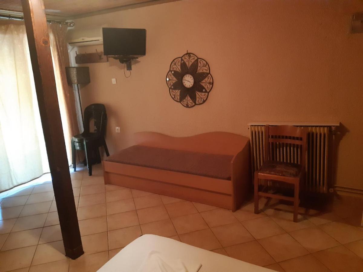 Dora Sarti Hotel Eksteriør billede
